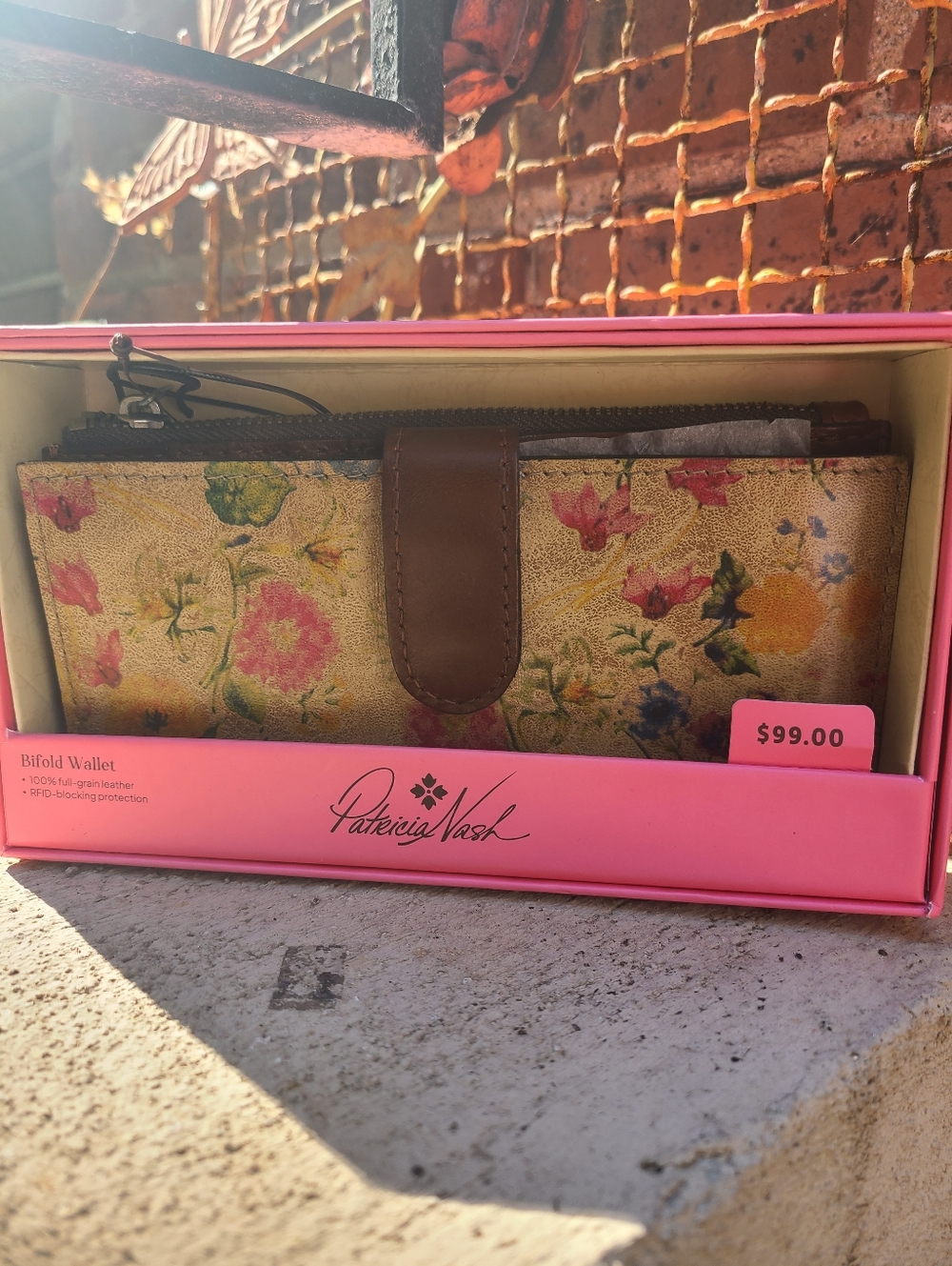 Patrica Nash Nazari Bifold Wallet Box Prairie Rose NWT